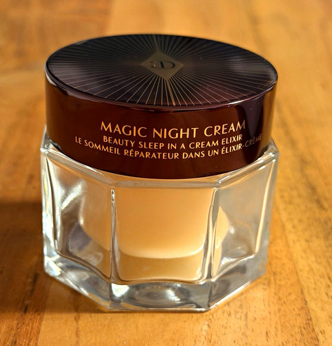 Charlotte tilbury magic night - charlotte,