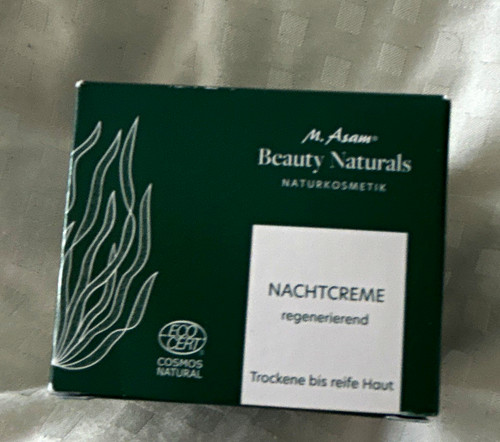 Asam beauty naturals - m.,
